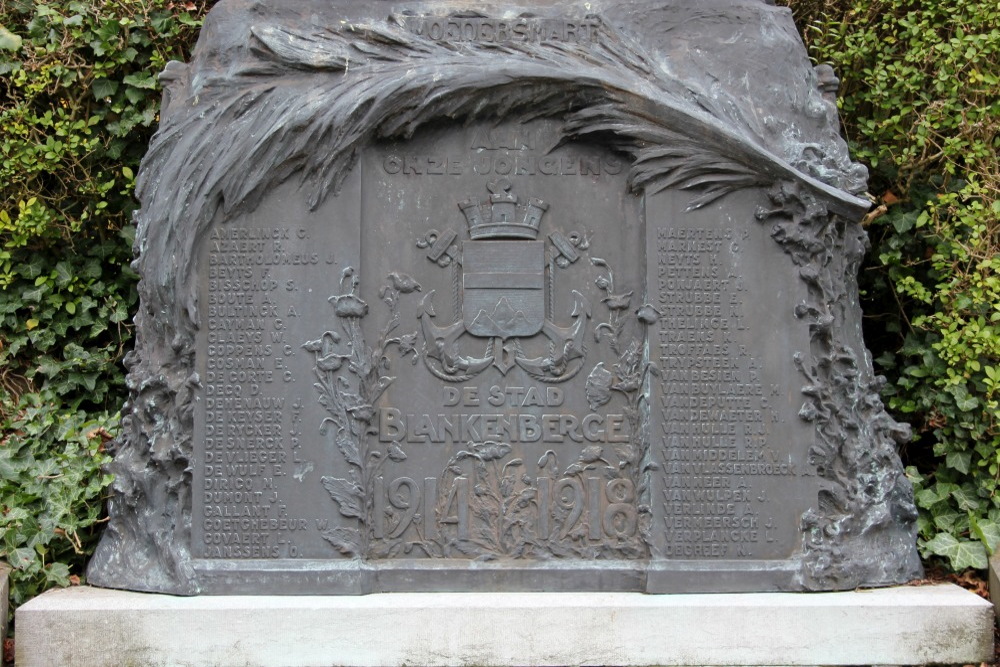 War Memorial  Cemetery Blankenberge #2