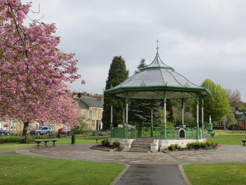 Oorlogsmonument Kilsyth Bands #1