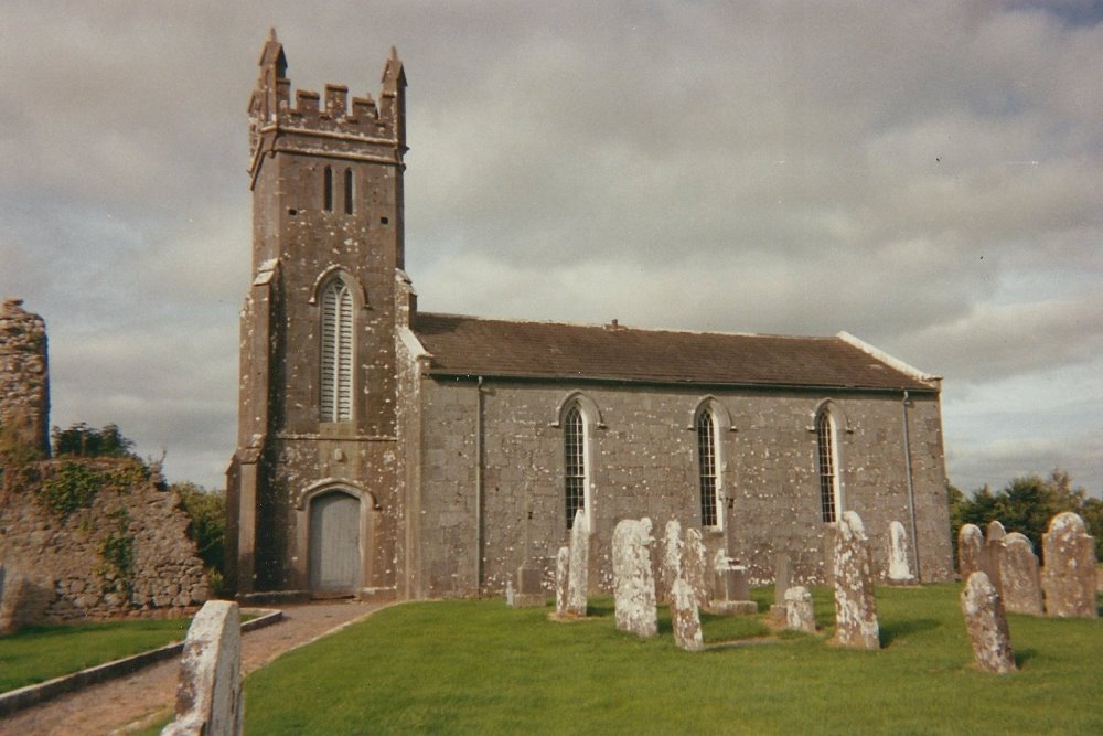 Oorlogsgraven van het Gemenebest Modreeny Church of Ireland Churchyard #1