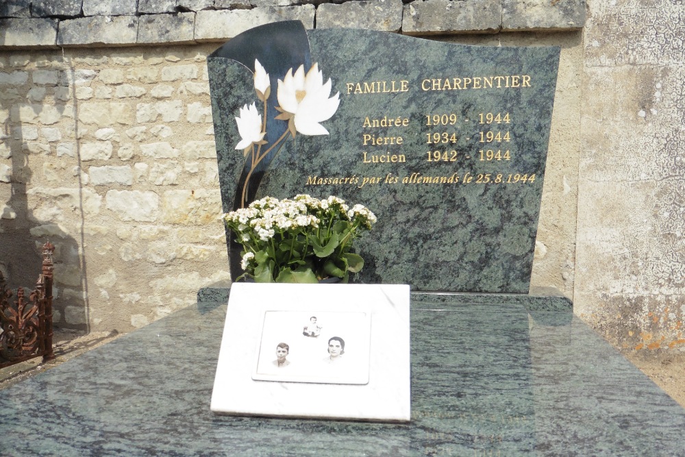 Franse Oorlogsgraven Maillé #3