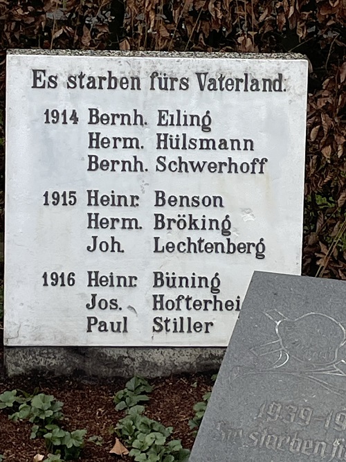 War Memorial Hülsten #3