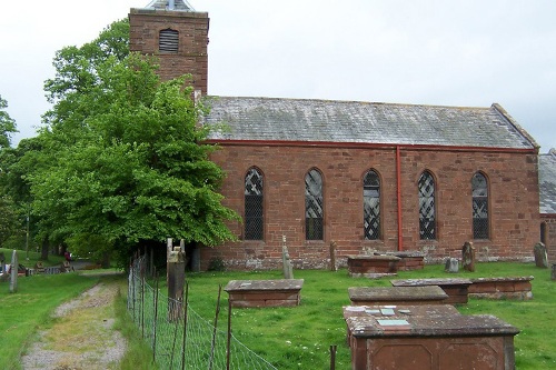 Commonwealth War Grave St Mary Churchyard #1