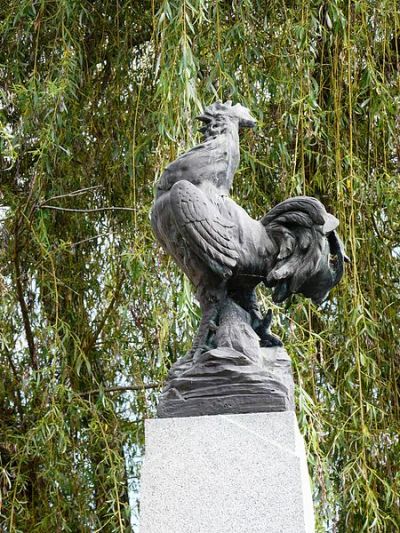War Memorial Cubjac #1