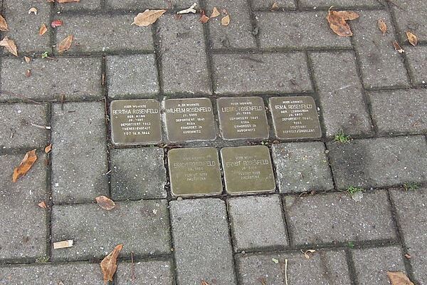 Stolpersteine Wallstrae 3 #1