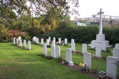 Commonwealth War Graves Mitcham Road Cemetery #1