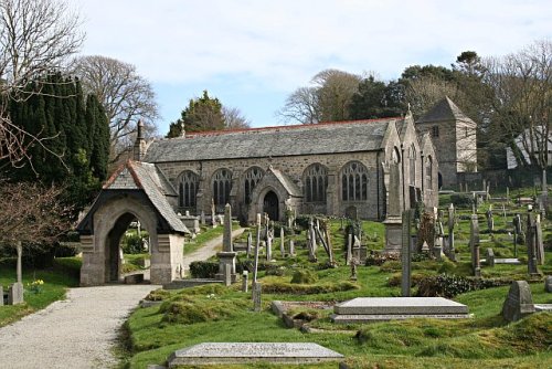 Commonwealth War Graves St. Weneppa Churchyard