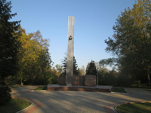 Monument Arbeiders Staalfabriek #1