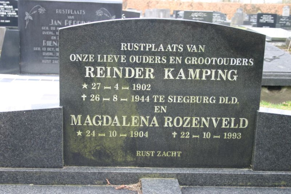 Dutch War Graves General Cemetery Eext #4