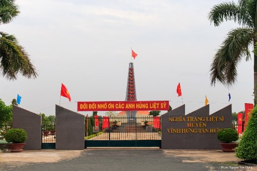Military Cemetery Vinh Hung