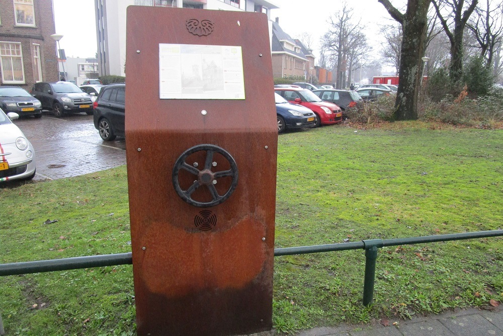Liberation Route Marker 156: De Driesprongkerk