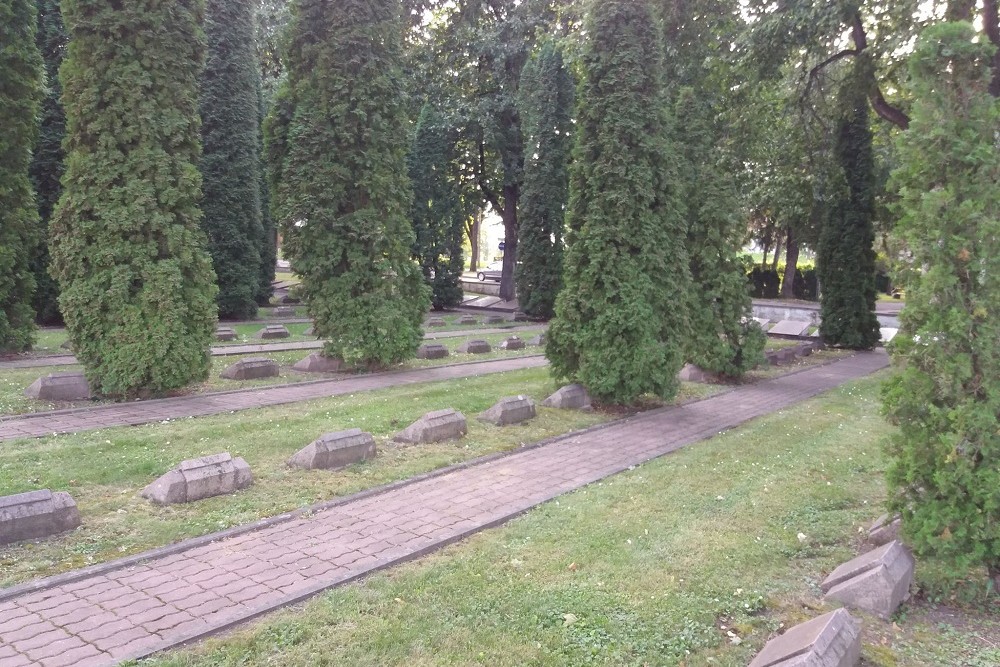 Sovjet Oorlogsbegraafplaats Biržai #3