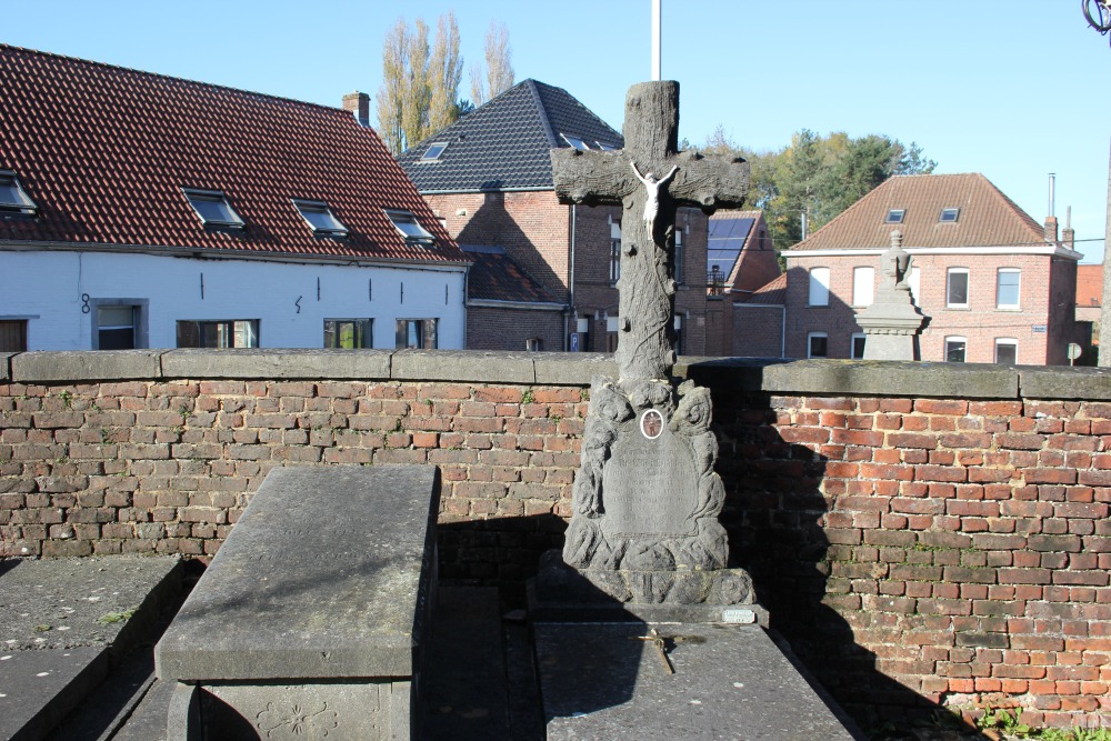 Belgian War Grave Oeudeghien #1