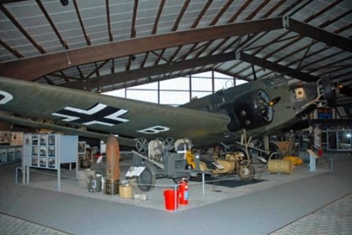 Junkerhalle JU-52 Wunstorf #1