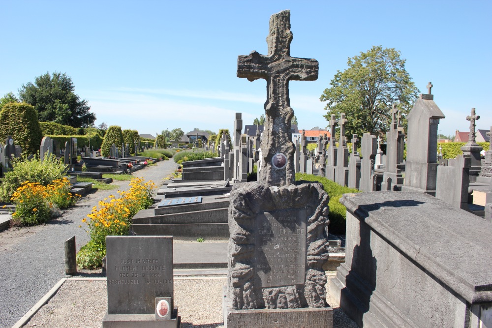 Belgian War Graves Aartrijke #1