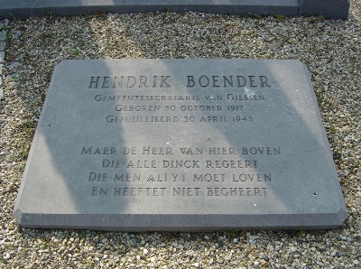 Nederlandse Oorlogsgraven Nederlands Hervormd Kerkhof Giessen #2