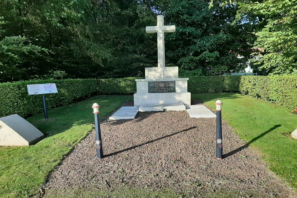 Monument Britse 47e Divisie Longueval #1