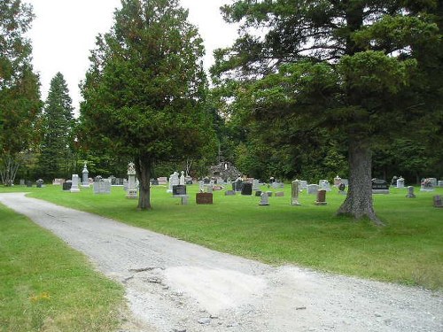 Commonwealth War Graves St. Alphonse de Winslow Cemetery