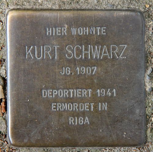 Stolpersteine Heinrich-Roller-Strae 10