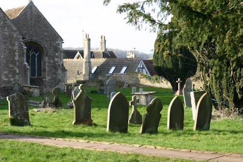 Commonwealth War Grave St. Philip and St. James Churchyard #1