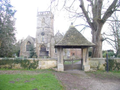 Commonwealth War Grave All Saints Churchyard