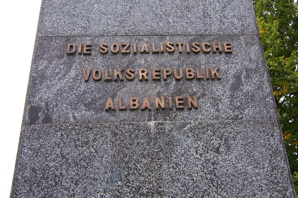 Albanees Monument Mauthausen
