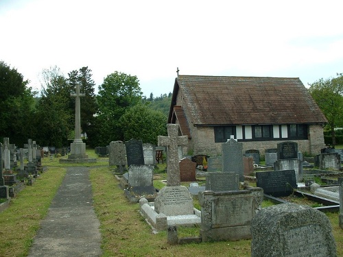 Commonwealth War Graves Guilsfield Cemetery