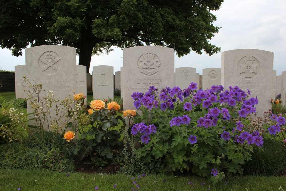 Oorlogsbegraafplaats van het Gemenebest Ruyaulcourt #5
