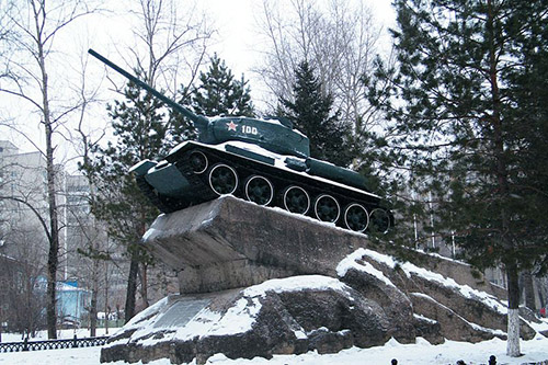 Monument Tankers in het Verre Oosten (T-34/85 Tank) #1