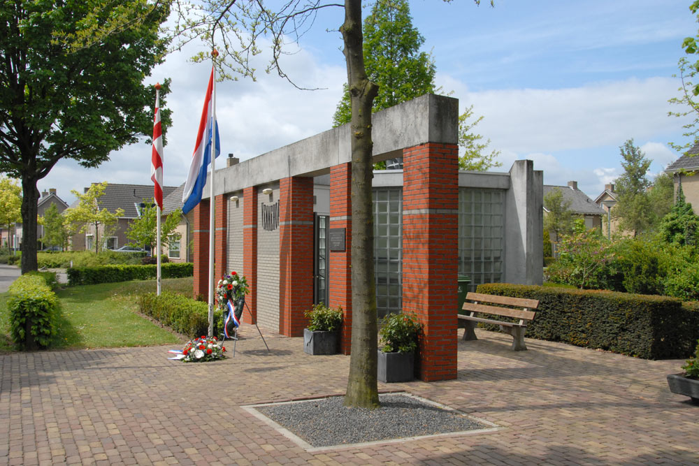 Memorial Chapel Vennehof Rosmalen #2