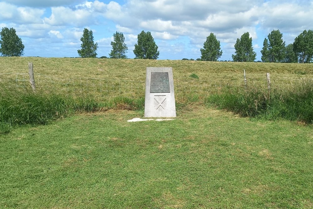 Monument 52 Lowland Division #2