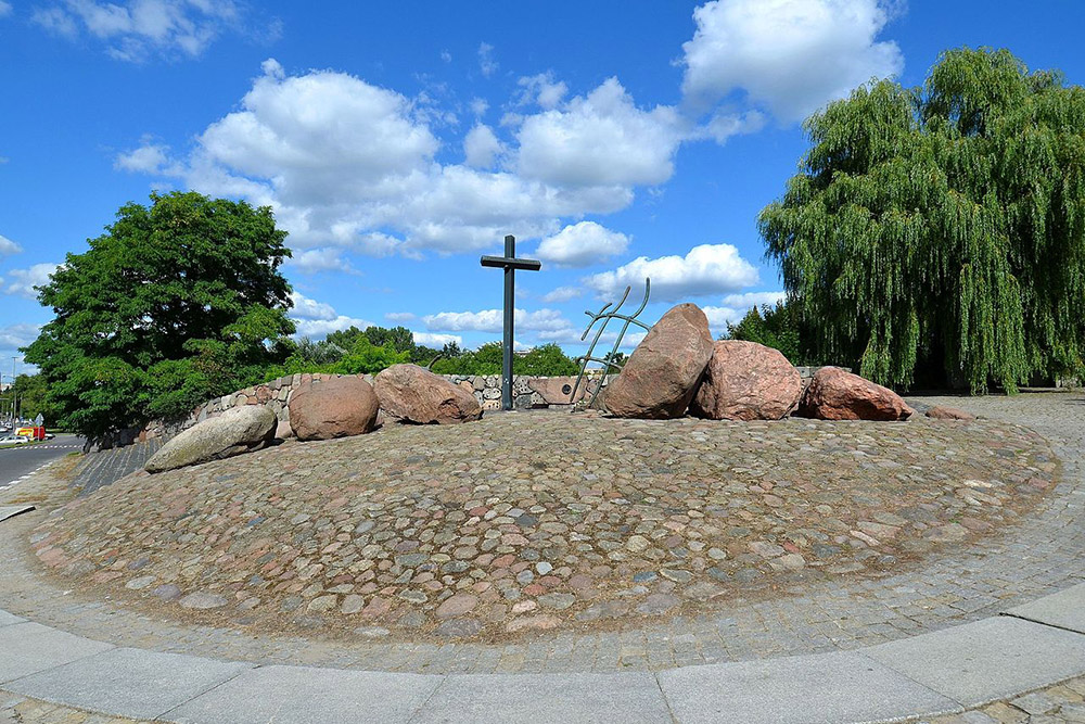 Monument Slachtoffers Stalinisme #1