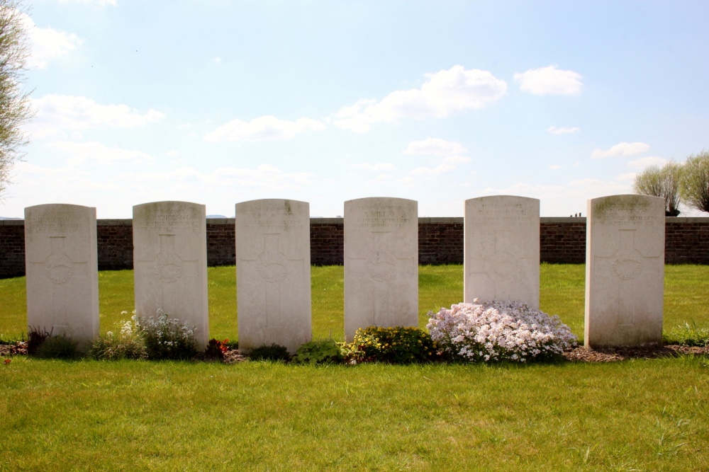Divisional Commonwealth War Cemetery #5