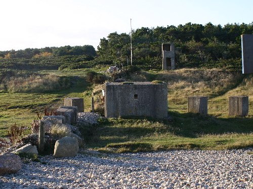 Pillbox FW3/26 and Tank Barrier Kingston #2