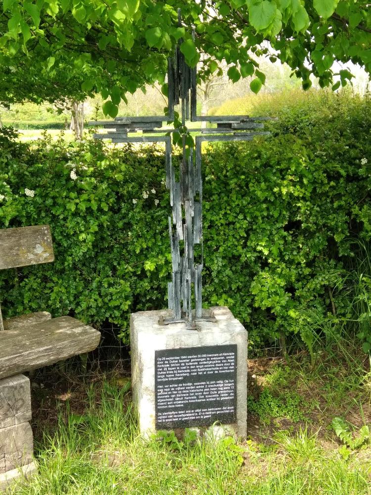 Remembrance Cross Keverberg Farm #2