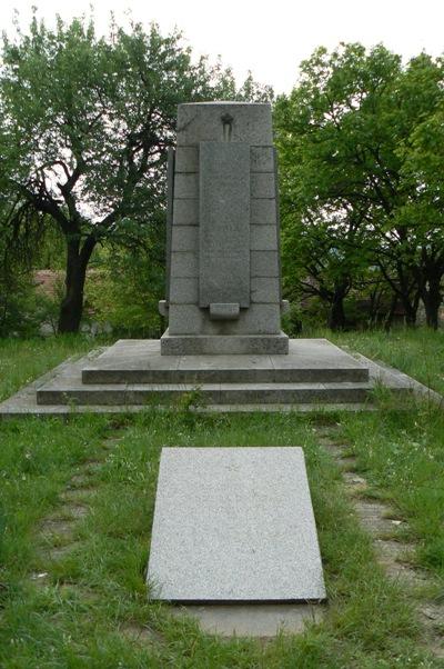 Monument Partizanen Muhovo #1