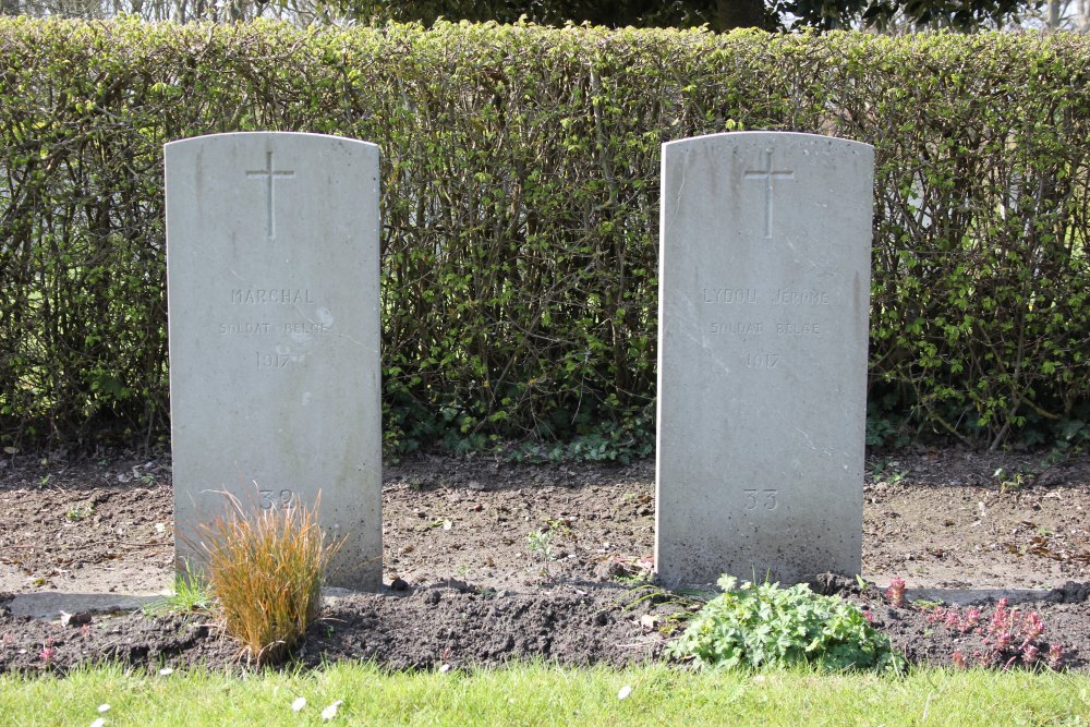 Belgische Oorlogsgraven Oye Plage #2