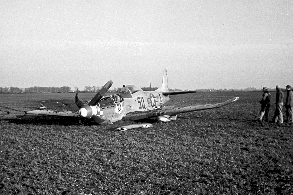 Crash Site P-51D-10 Mustang 44-14321 