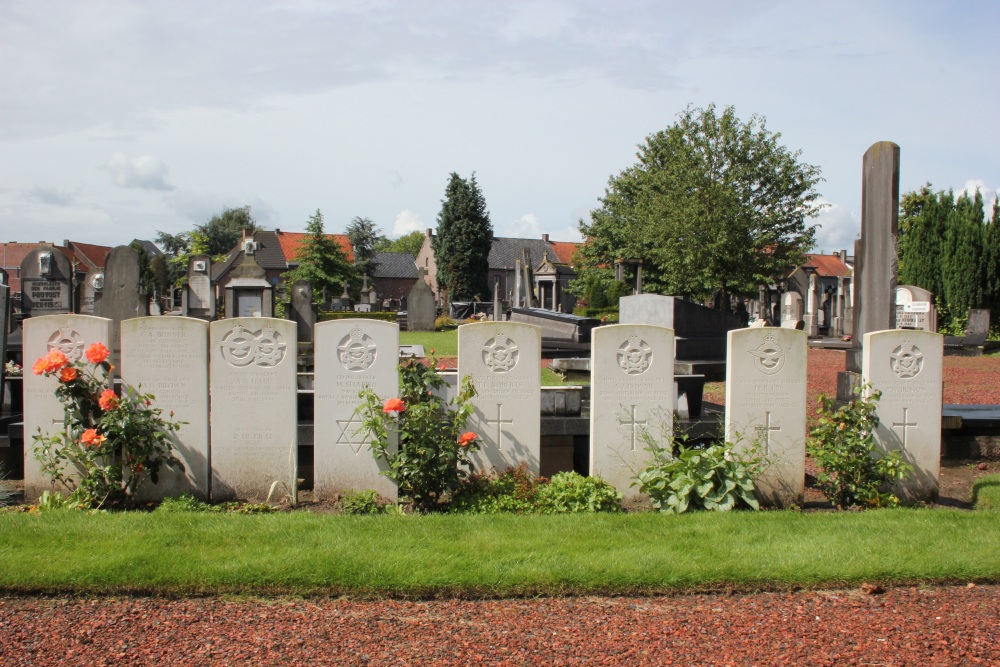 Commonwealth War Graves Wevelgem #4