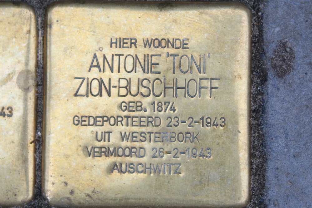 Stolpersteine Wilhelminastraat 127 #3
