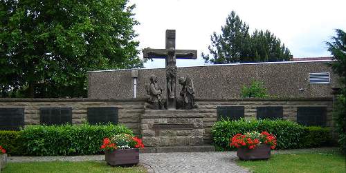 War Memorial Lippborg #1