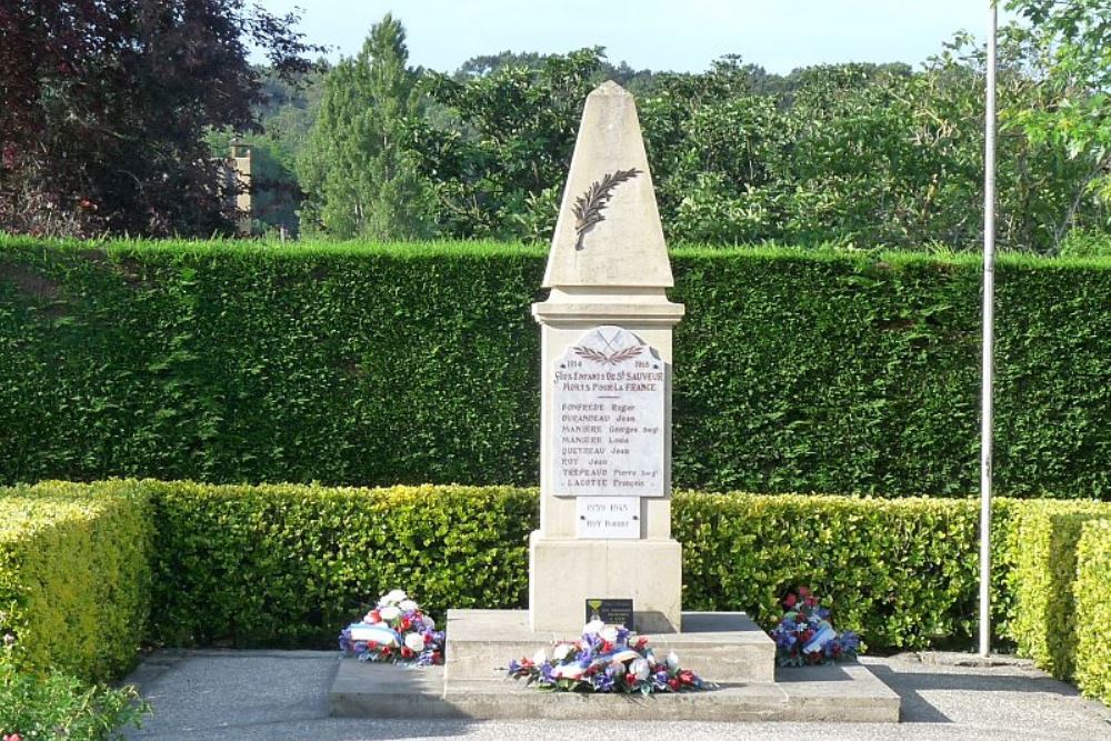 War Memorial Saint-Sauveur-de-Puynormand