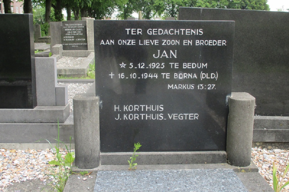 Dutch War Graves Bedum #4