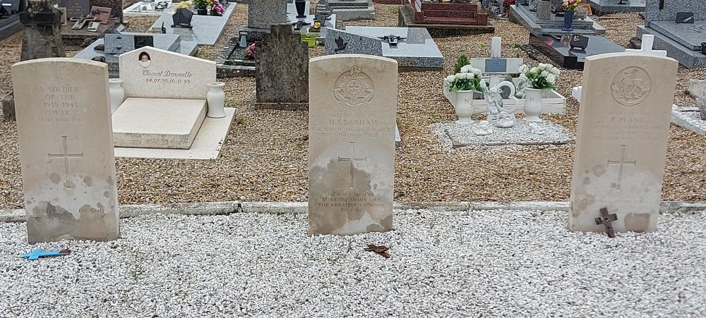 Oorlogsgraven van het Gemenebest Neufchâtel-en-Bray #4