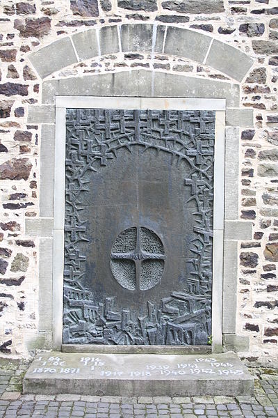 War Memorial Rödinghausen #1