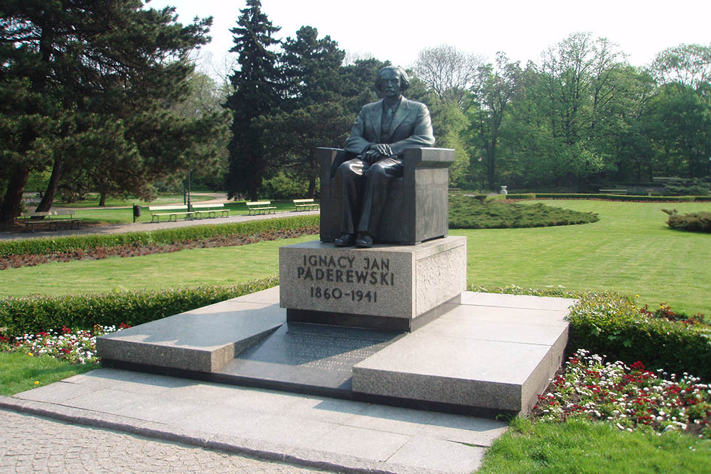 Monument Ignacy Paderewski #1