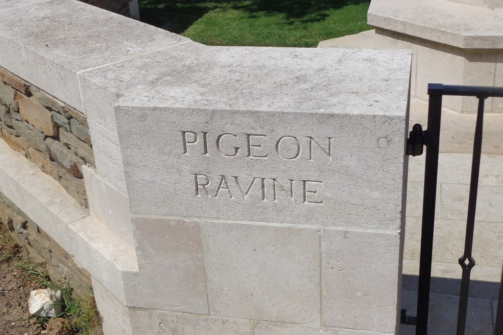 Commonwealth War Cemetery Pigeon Ravine #2