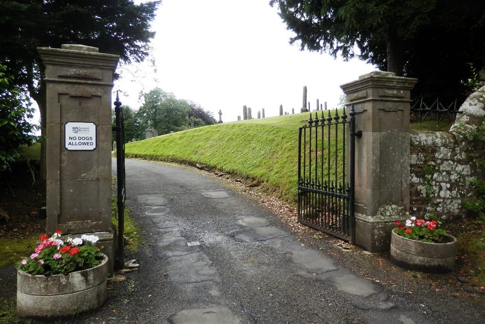 Commonwealth War Graves Castlewood Cemetery