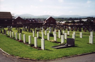 Oorlogsgraven van het Gemenebest Llanbeblig Public Cemetery #1