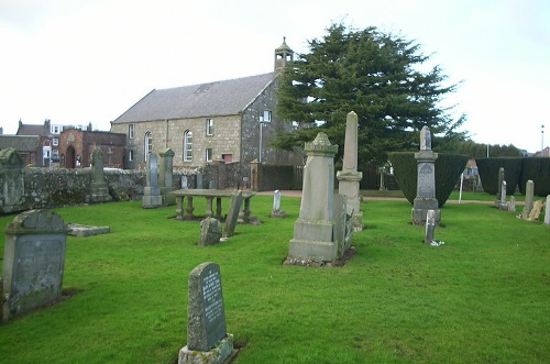 Oorlogsgraven van het Gemenebest Strathmiglo Parish Churchyard #1