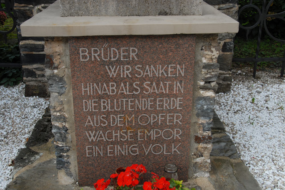 War Memorial Brauneberg #2